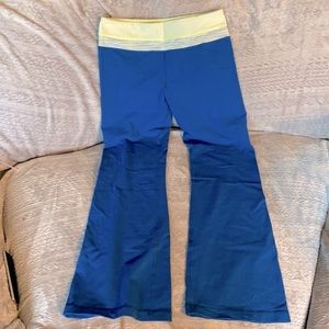 Lululemon Astro Flare Pant (Regular)